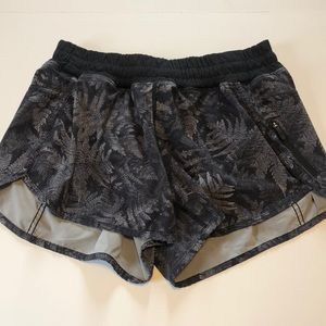 Lululemon Black & Gray Tracker Shorts 4” Inseam